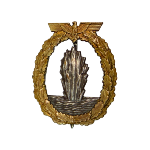 Original WWII German Kriegsmarine Minesweeper War Badge | Schwerin Berlin Maker-Marked Zinc Naval Combat Award